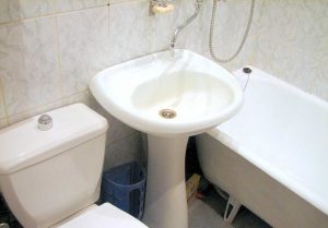 Установка раковины тюльпан в ванной в Пензе